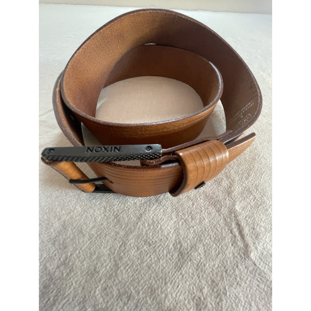 NIXON Americana Tan SZ L Full Grain Vegetable Tanned Leather Belt